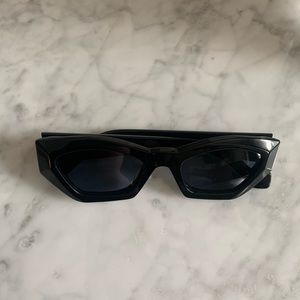 Loewe sunglasses 🕶